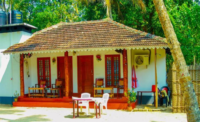 Marari Felix Beach Homestay Mararikulam Exterior photo